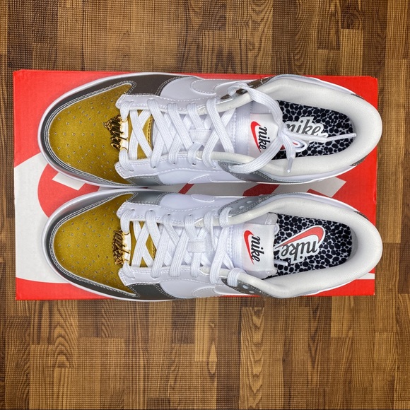 Nike Dunk low womens heirloom - Picture 3 of 14